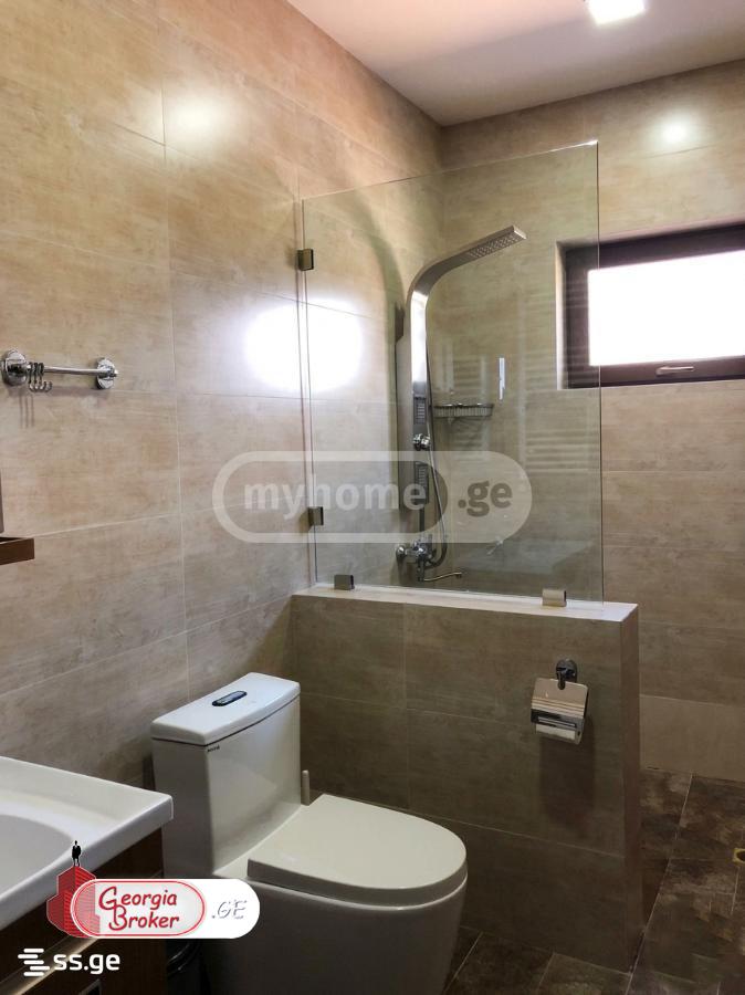 nearly repaired 6-room house for sale