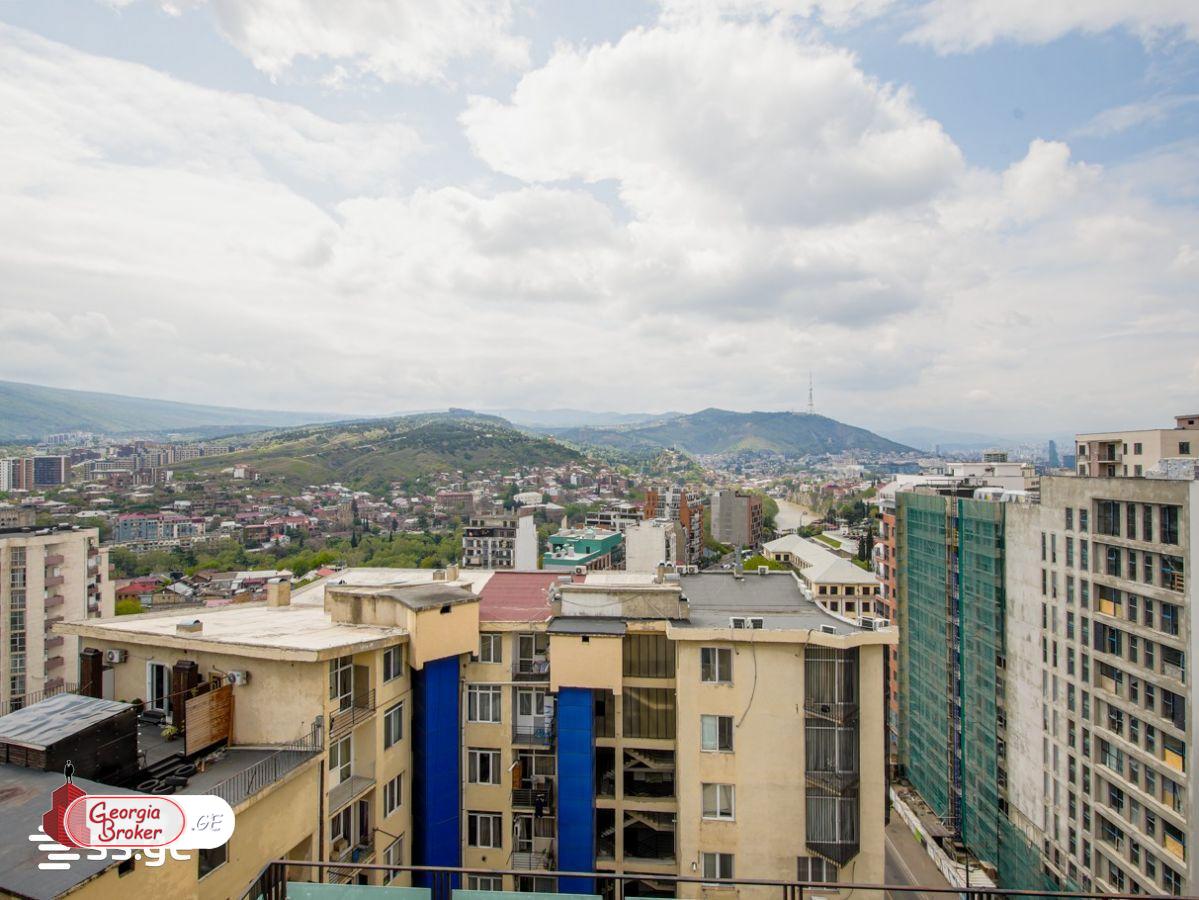 იყიდება ახალი გარემონტებული  კომერციული ფართი ავლაბარში