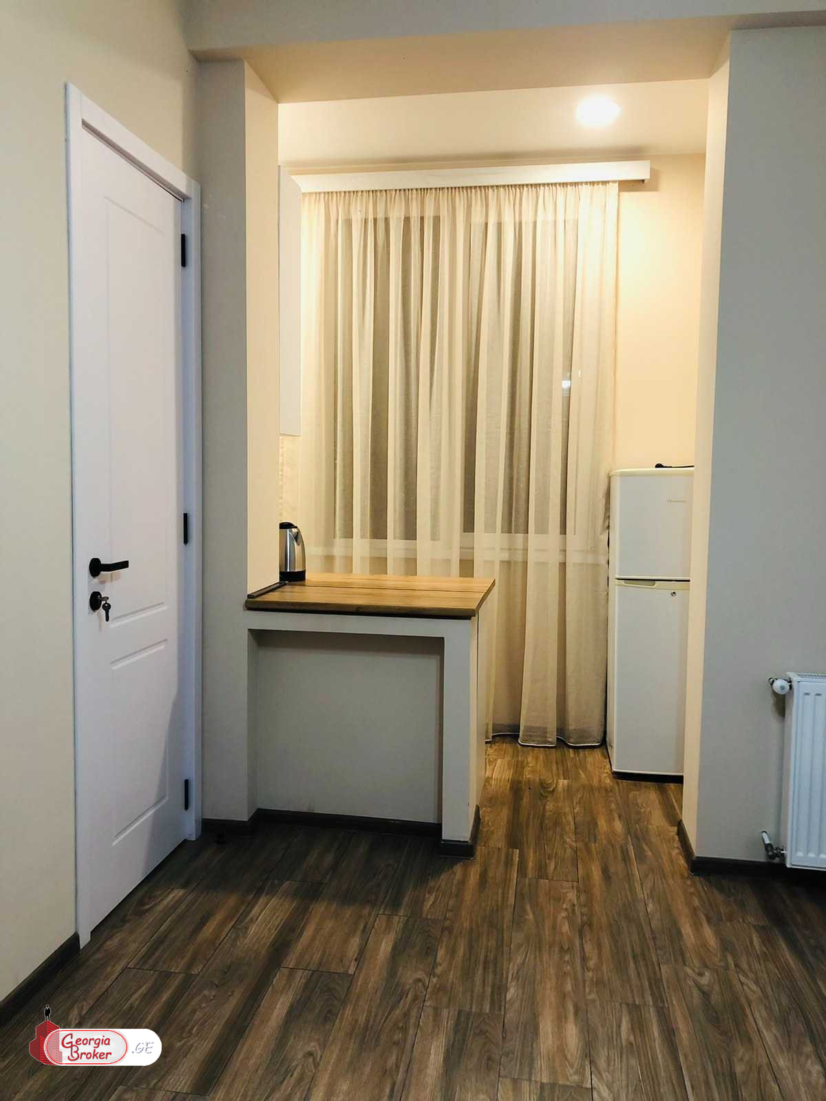 nearly repaired 2-room apartment for sale